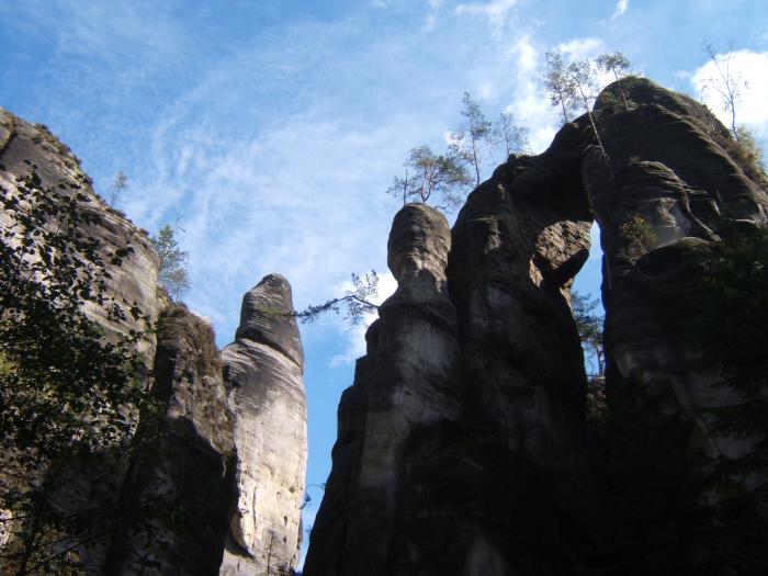 Adrpask skly - ?ert?v most