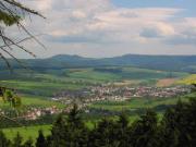 pohled z Ostae na Polici n. Metuj